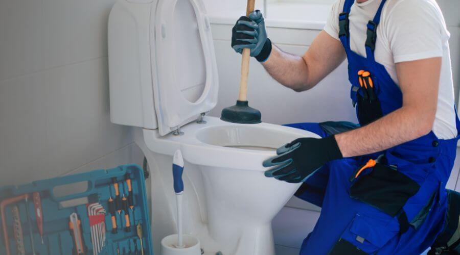 Professional bathroom faucet installation in Brandon, TX